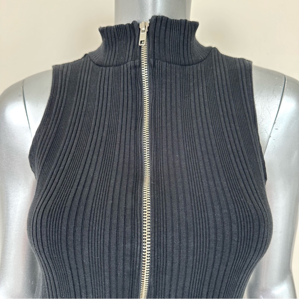 Reformation women dress size XS - Picture 2 of 6